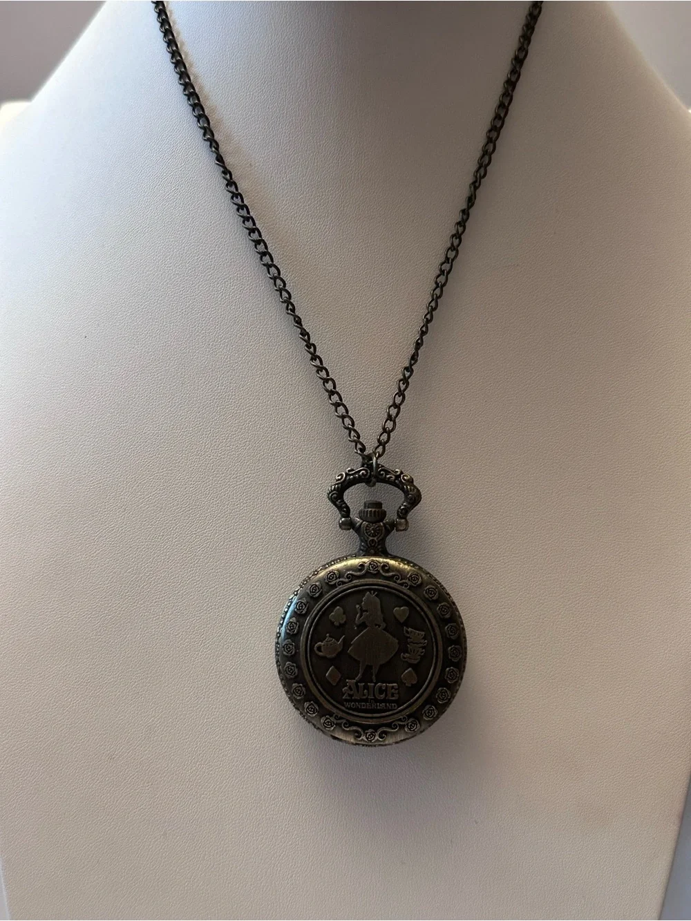 Bronze Alice in Wonderland Pocket Watch with chain 28” NEW UNTESTED NO BOX